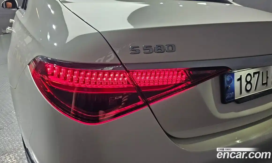Mercedes-Benz S-Class 2022 3.0 автомат (гидро), фото 9