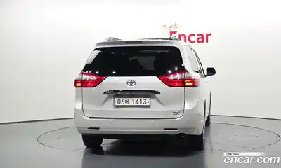 Toyota Sienna 2017 3.5 гидро, миниатюра 4