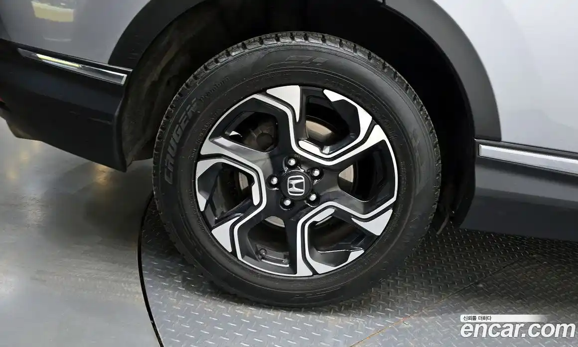 Honda CR-V 2017 1.5 автомат (гидро), фото 4