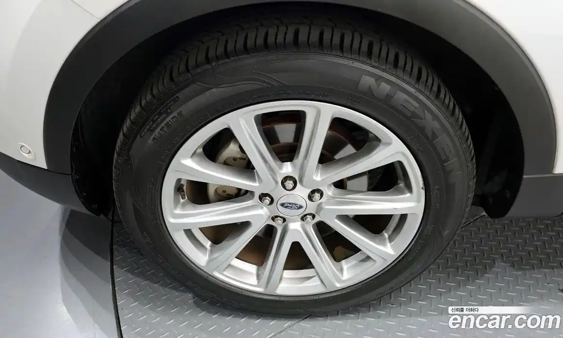 Ford Explorer 2016 2.3 автомат (гидро), фото 5