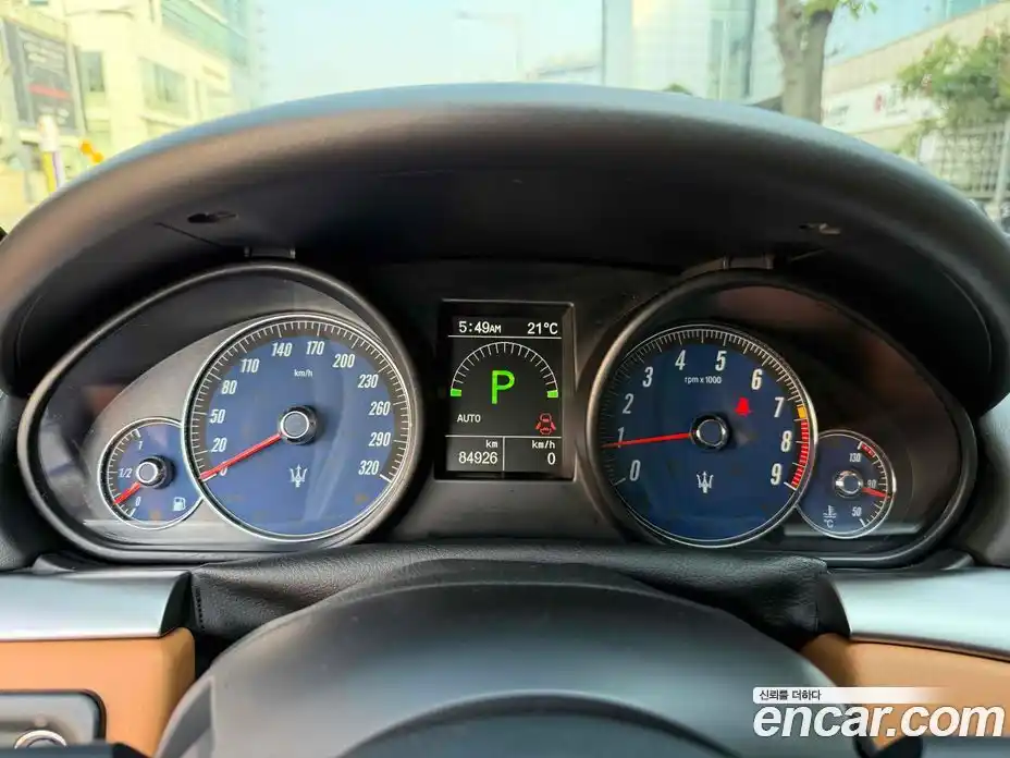 Maserati GranTurismo 2014 4.7 гидро, фото 14