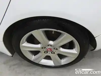 Jaguar XE 2016 2.0 гидро, миниатюра 5