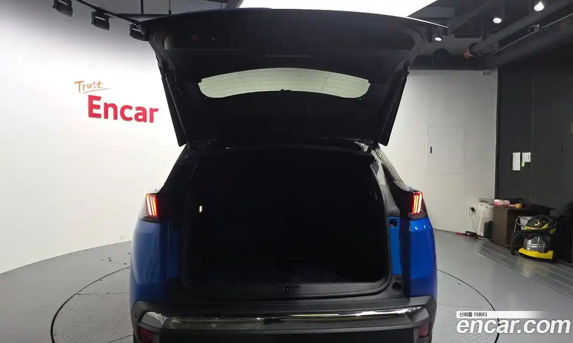 Peugeot 3008 2021 1.5 автомат (гидро), фото 32