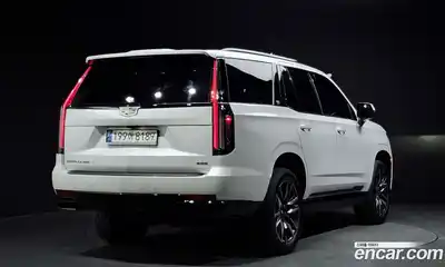 Cadillac Escalade 2022 6.2 гидро, миниатюра 2