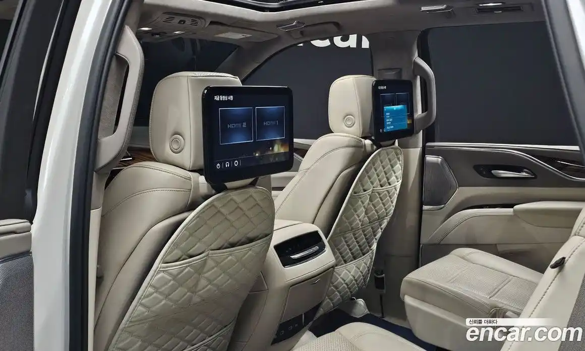 Cadillac Escalade 2022 6.2 гидро, фото 25