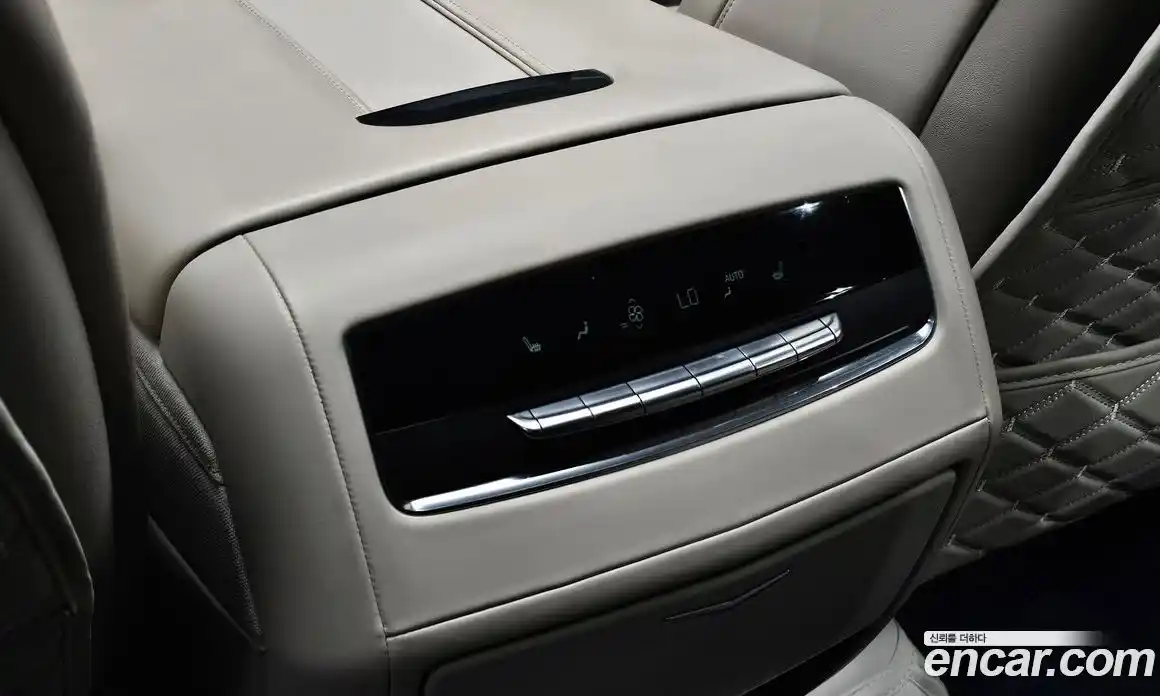 Cadillac Escalade 2022 6.2 гидро, фото 32
