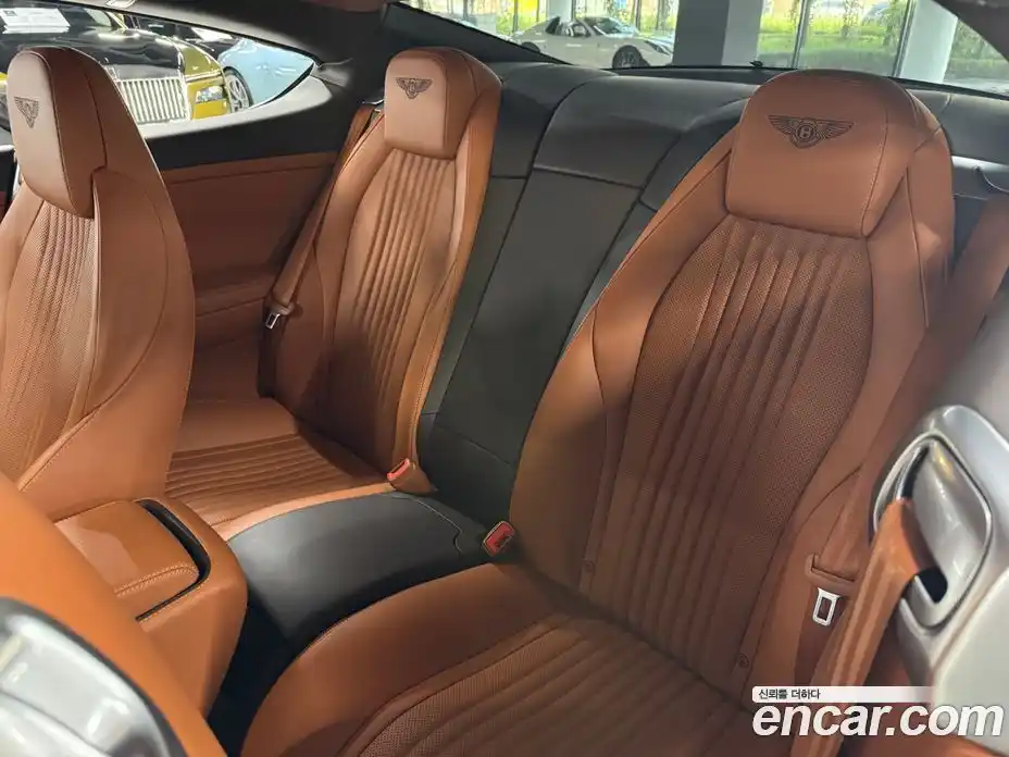 Bentley Continental 2016 4.0 гидро, фото 12