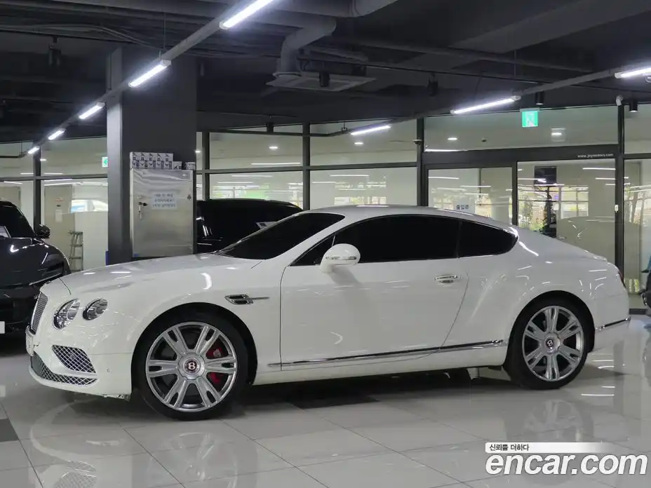 Bentley Continental 2016 4.0 гидро, фото 2