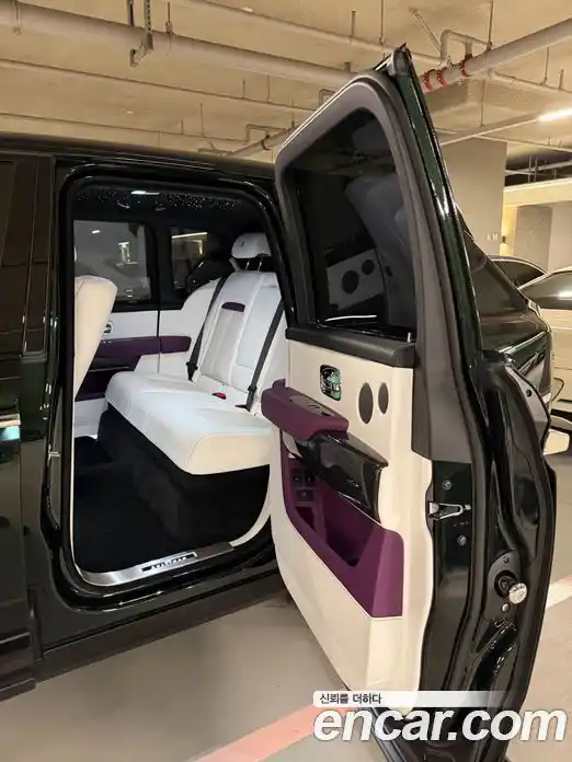 Rolls-Royce Cullinan 2023 6.7 гидро, фото 6