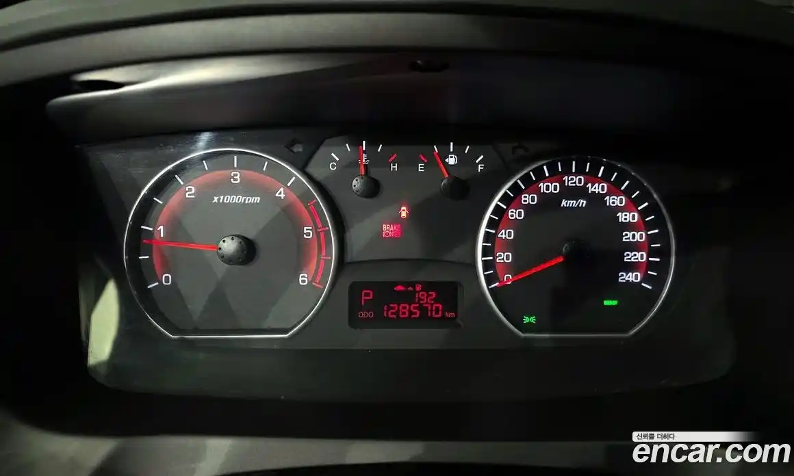SsangYong Korando 2017 2.2 автомат (гидро), фото 8