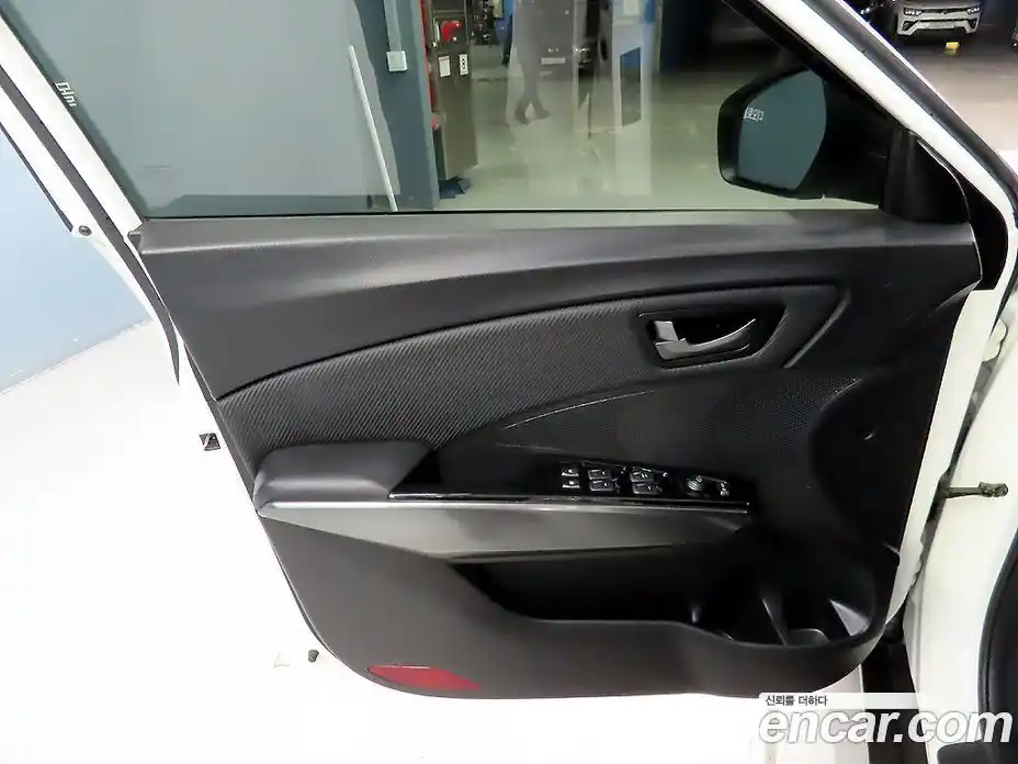 SsangYong TIBOLI 2020 1.5 автомат (гидро), фото 13