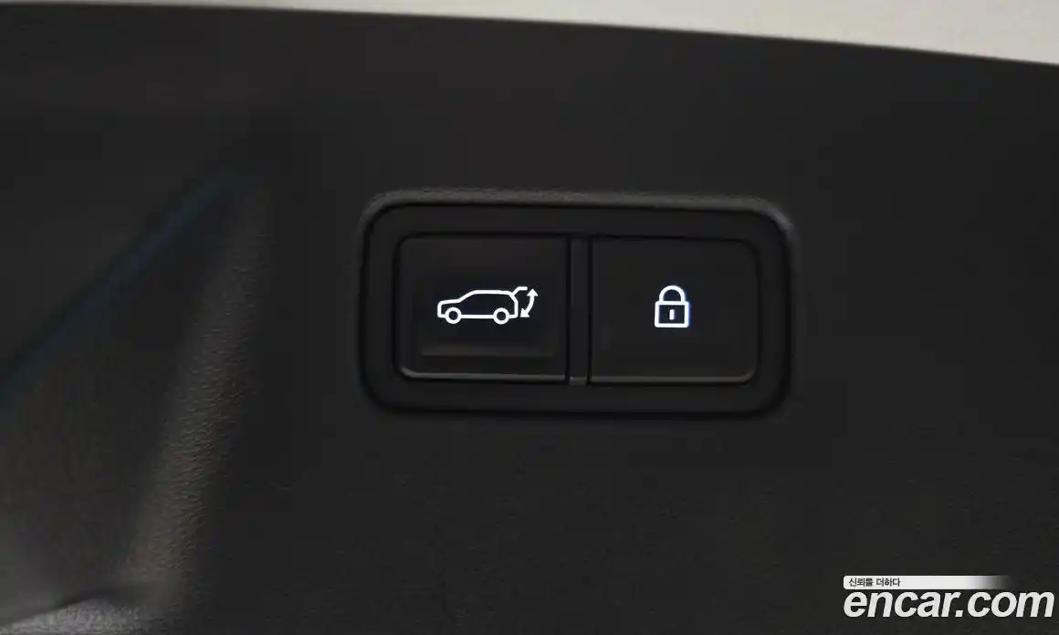 Hyundai Santa Fe 2023 1.6 автомат (гидро), фото 20