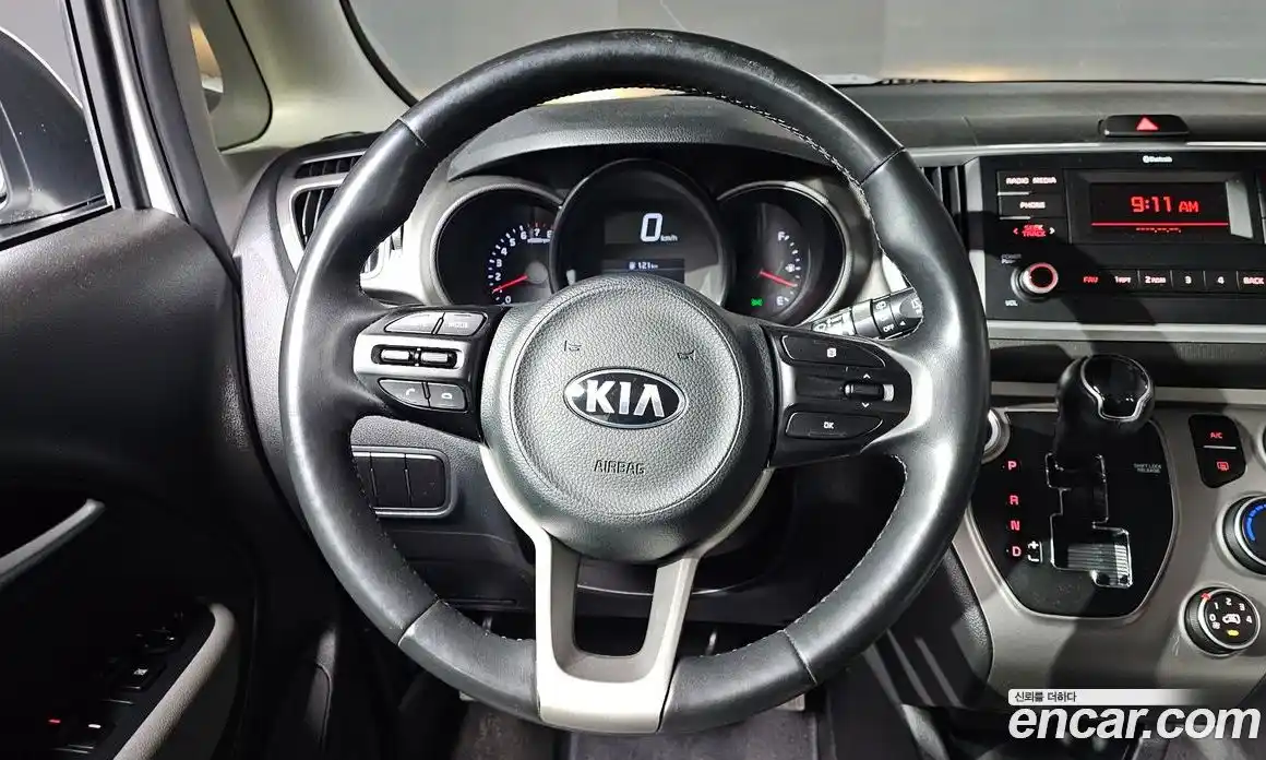 Kia Ray 2021 1.0 автомат (гидро), фото 14