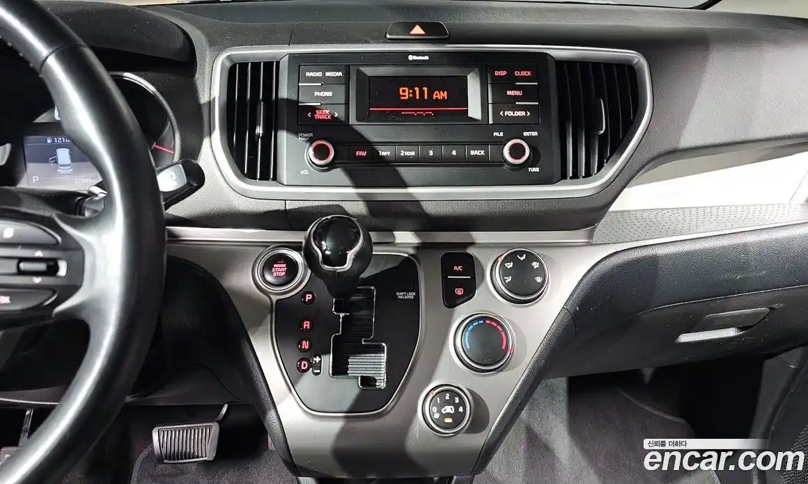 Kia Ray 2021 1.0 автомат (гидро), фото 15