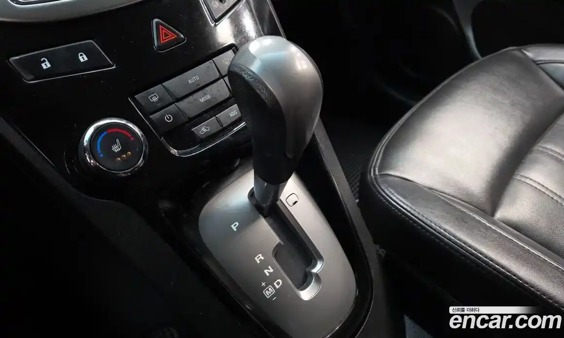 Chevrolet Orlando 2012 2.0 автомат (гидро), фото 9