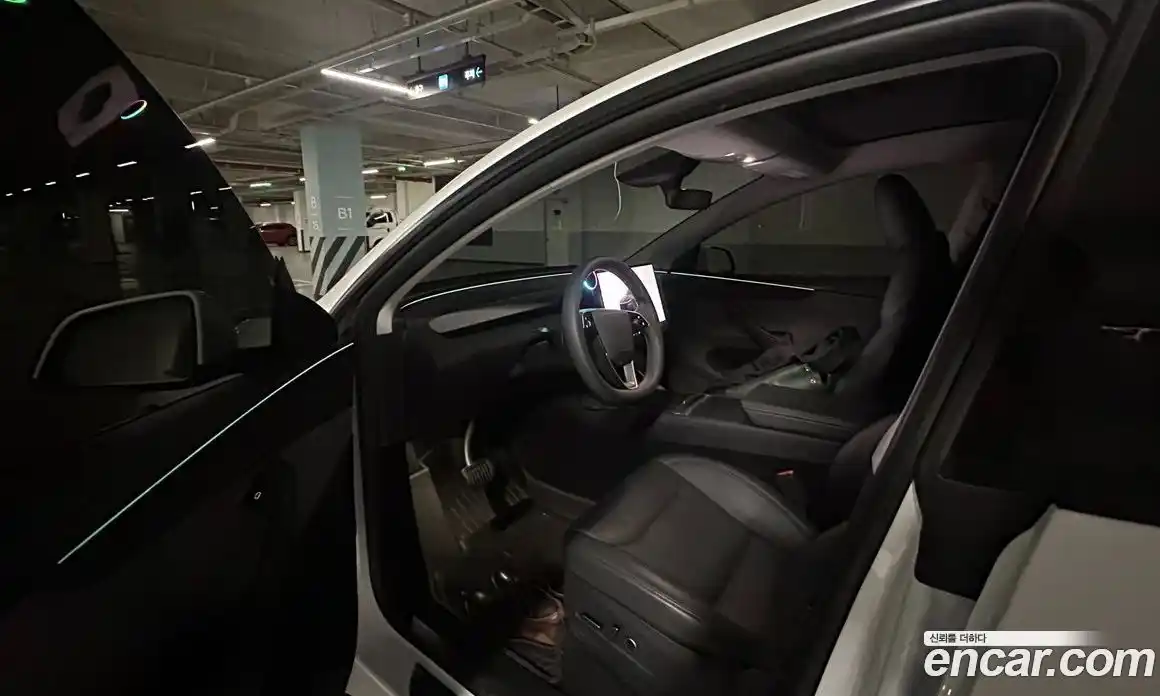 Tesla Model Y 2025 гидро, фото 9