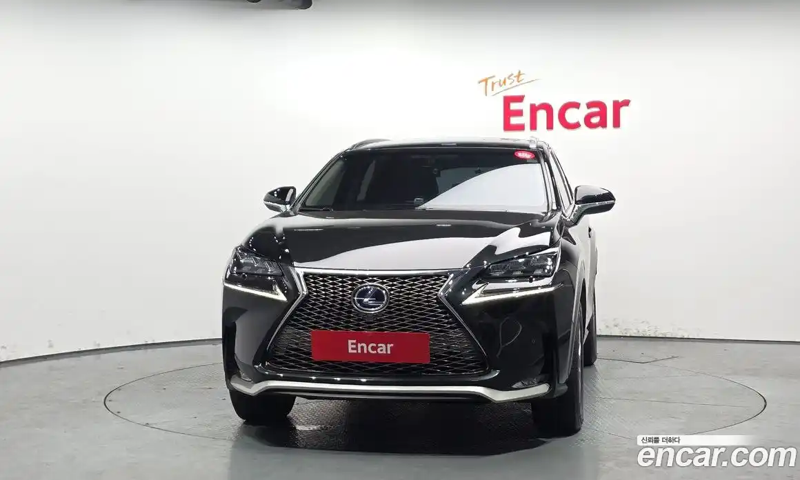 Lexus NX 2017 2.5 гидро, фото 3
