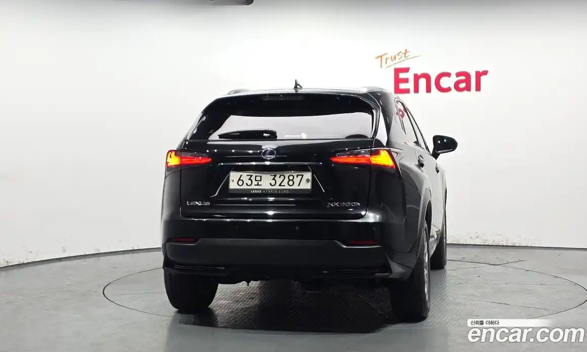 Lexus NX 2017 2.5 гидро, фото 4