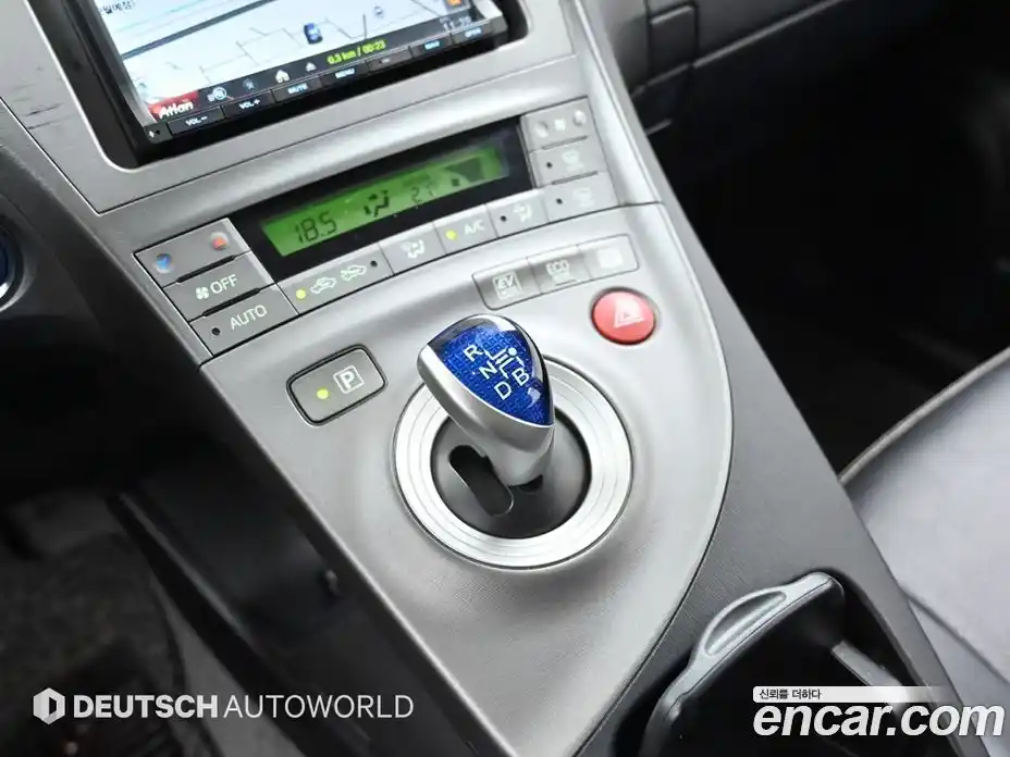 Toyota Prius 2013 1.8 гидро, фото 9