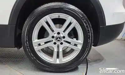 Mercedes-Benz GLB-Class 2020 2.0 автомат (гидро), миниатюра 7