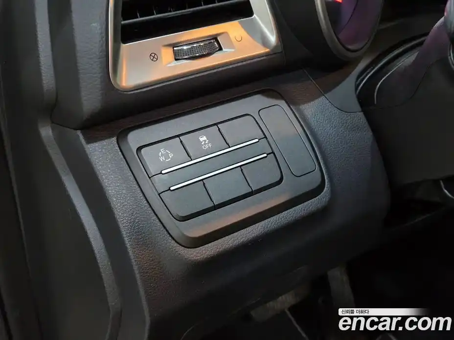 SsangYong TIBOLI 2015 1.6 автомат (гидро), фото 15