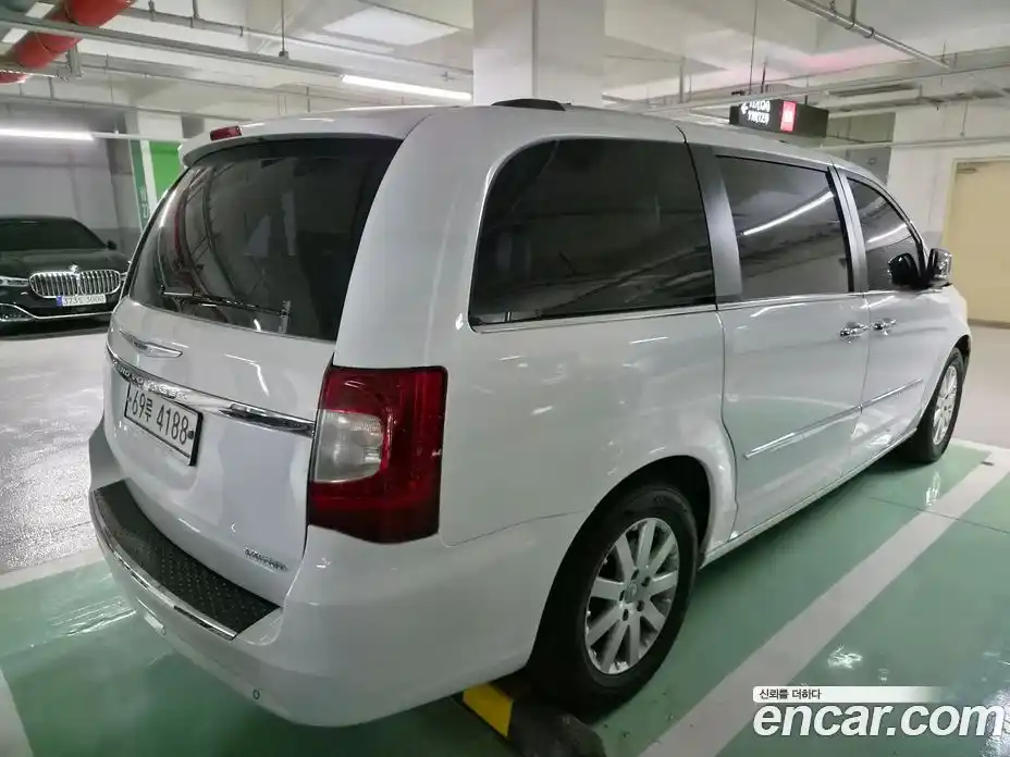 Chrysler Grand Voyager 2014 3.6 гидро, фото 4