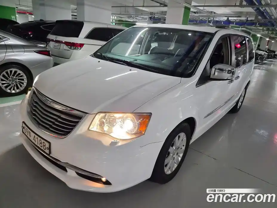 Chrysler Grand Voyager 2014 3.6 гидро, фото 10