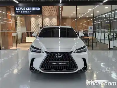 Lexus NX 2023 2.5 вариатор, миниатюра 3