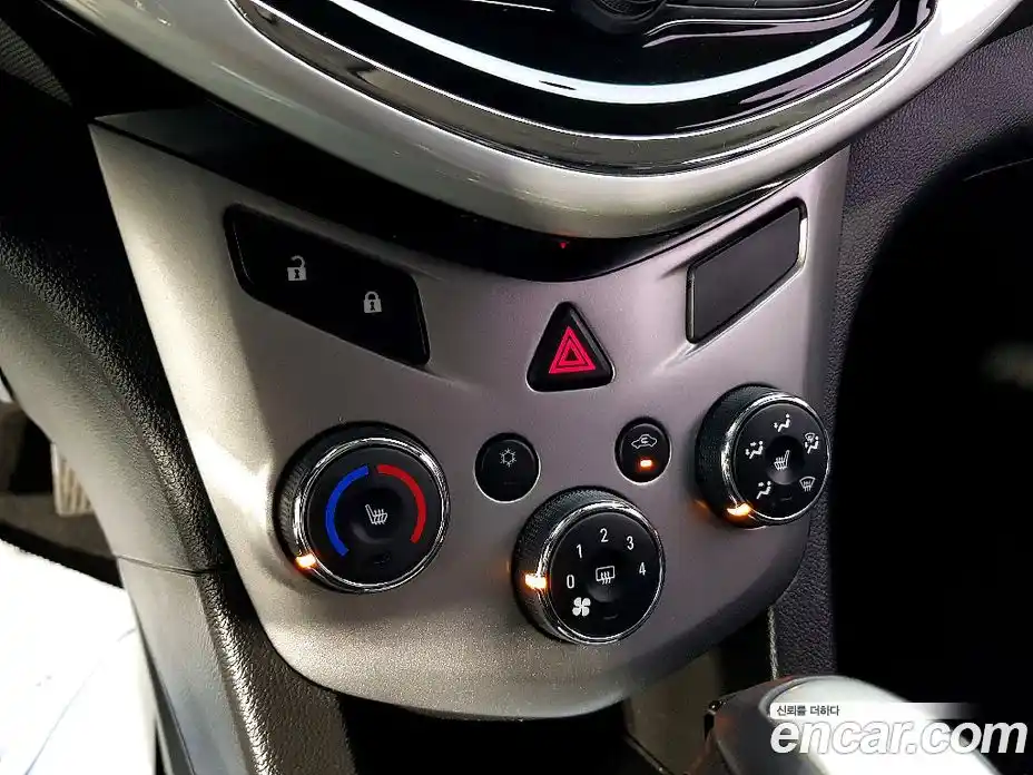 Chevrolet Aveo 2017 1.4 автомат (гидро), фото 13