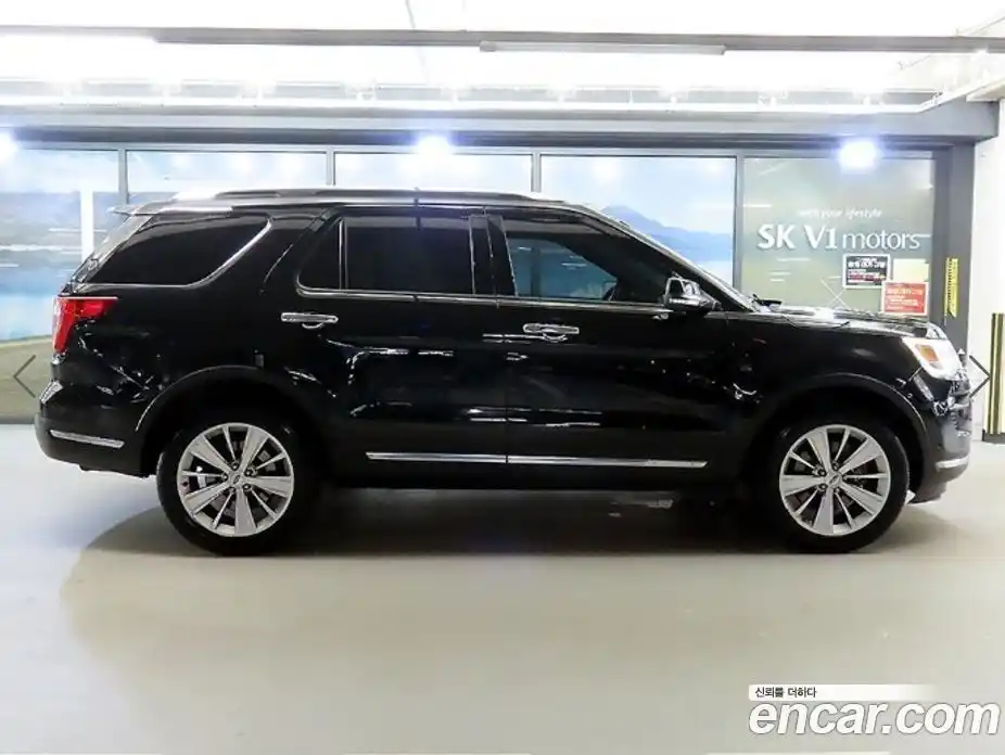 Ford Explorer 2018 2.3 автомат (гидро), фото 3
