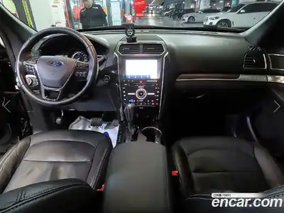 Ford Explorer 2018 2.3 автомат (гидро), миниатюра 10