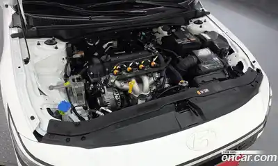 Hyundai Avante 2026 1.6 автомат (гидро), миниатюра 6