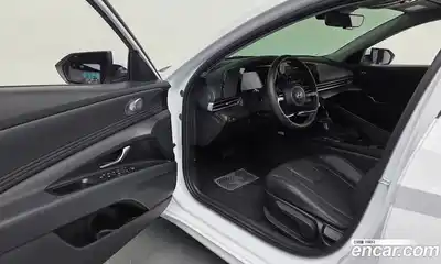 Hyundai Avante 2026 1.6 автомат (гидро), миниатюра 10