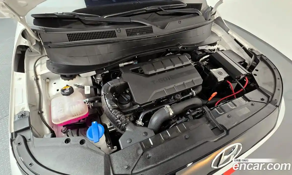 Hyundai Casper 2023 1.0 автомат (гидро), фото 6