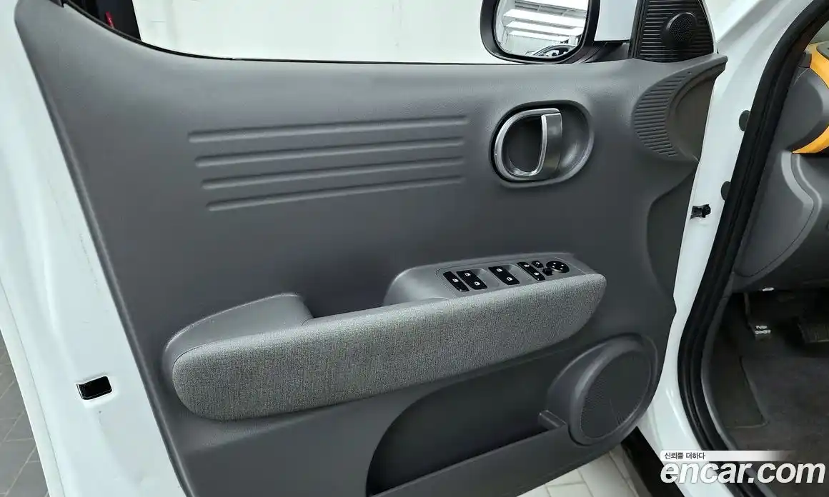 Hyundai Casper 2023 1.0 автомат (гидро), фото 14