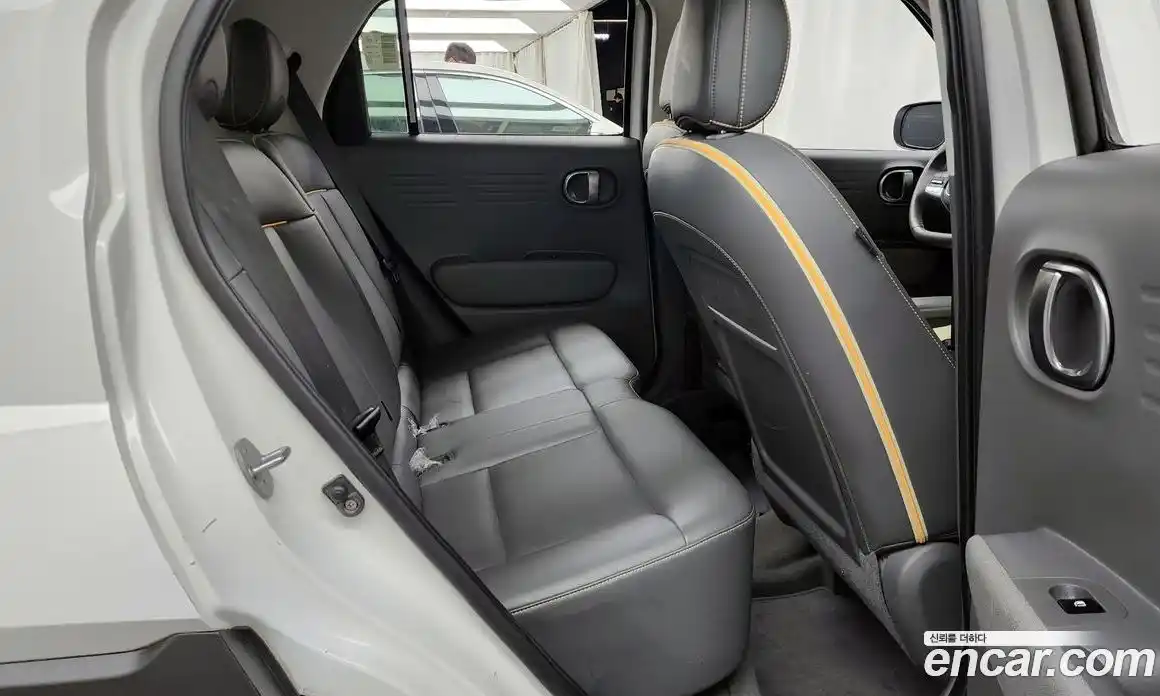 Hyundai Casper 2023 1.0 автомат (гидро), фото 18