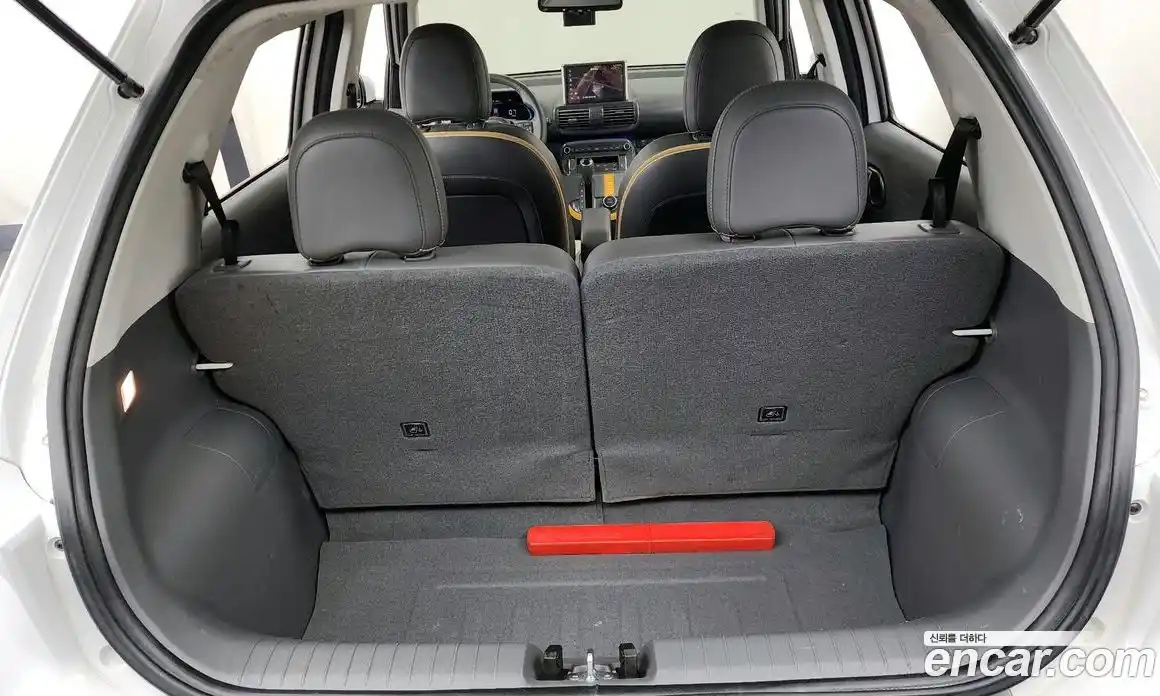 Hyundai Casper 2023 1.0 автомат (гидро), фото 26