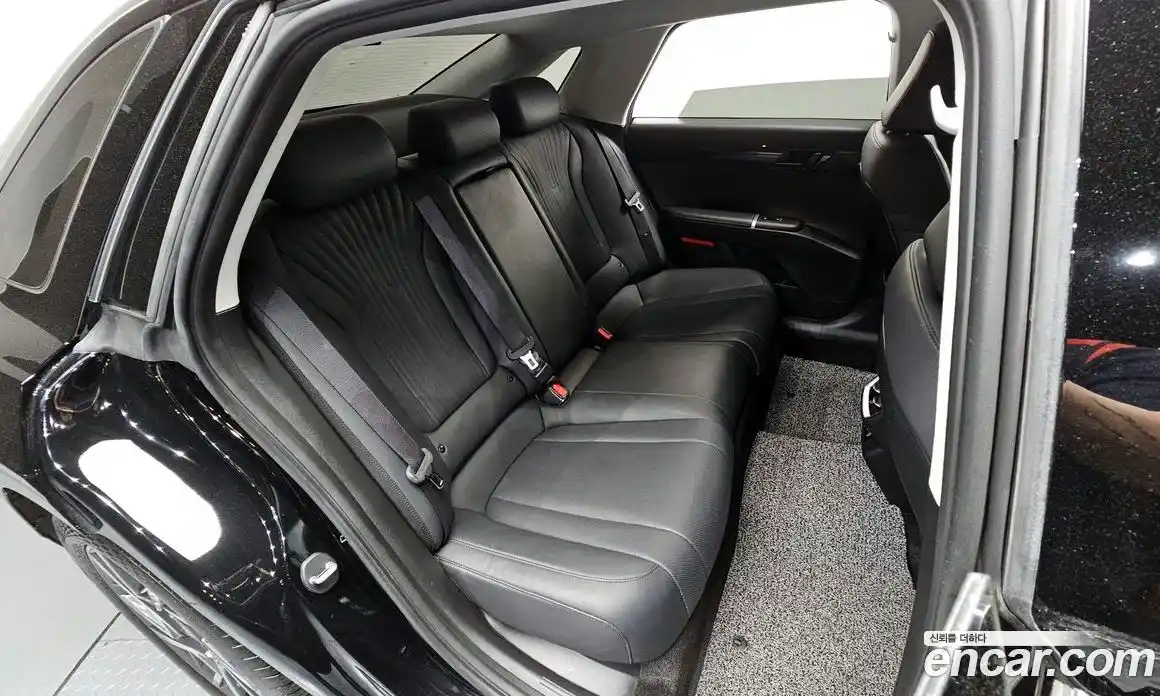 Hyundai Grandeur 2022 2.5 автомат (гидро), фото 17