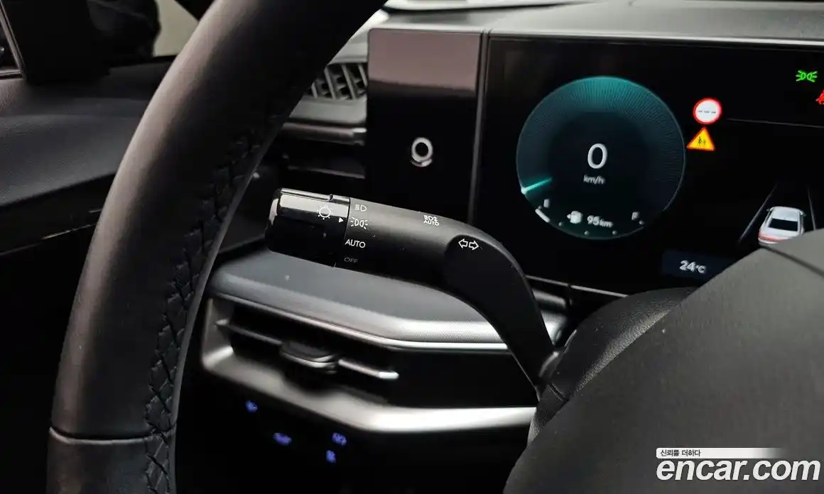 Hyundai Grandeur 2022 2.5 автомат (гидро), фото 28