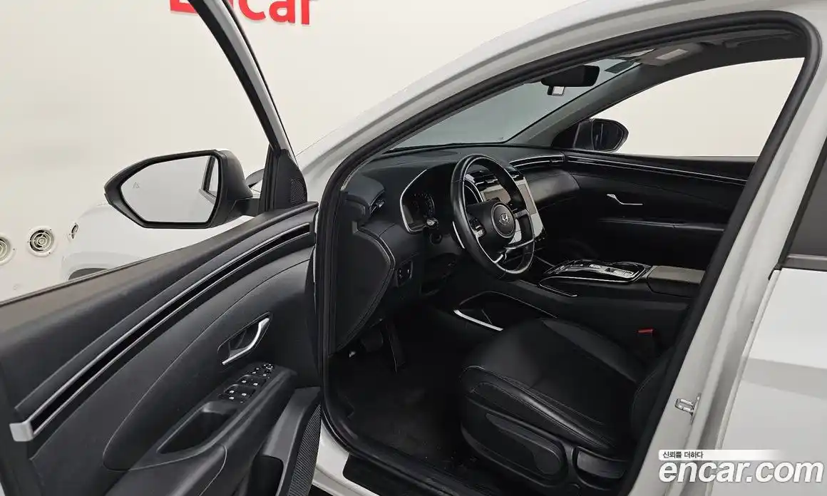 Hyundai Tucson 2021 1.6 автомат (гидро), фото 12