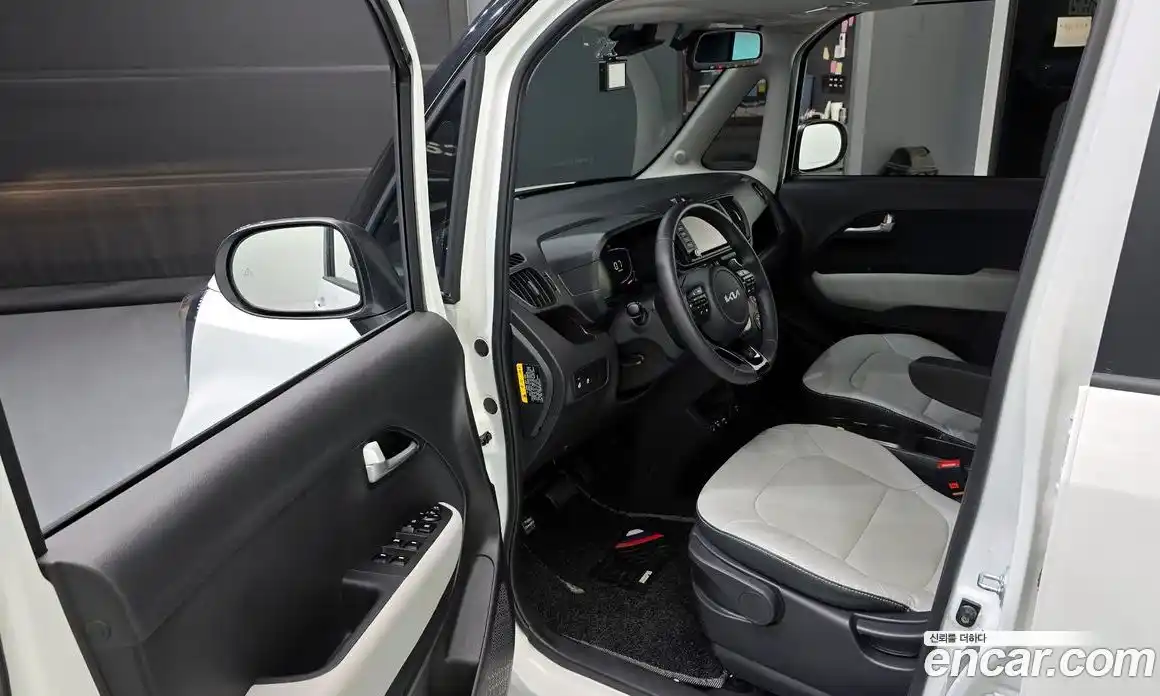 Kia Ray 2024 1.0 автомат (гидро), фото 13