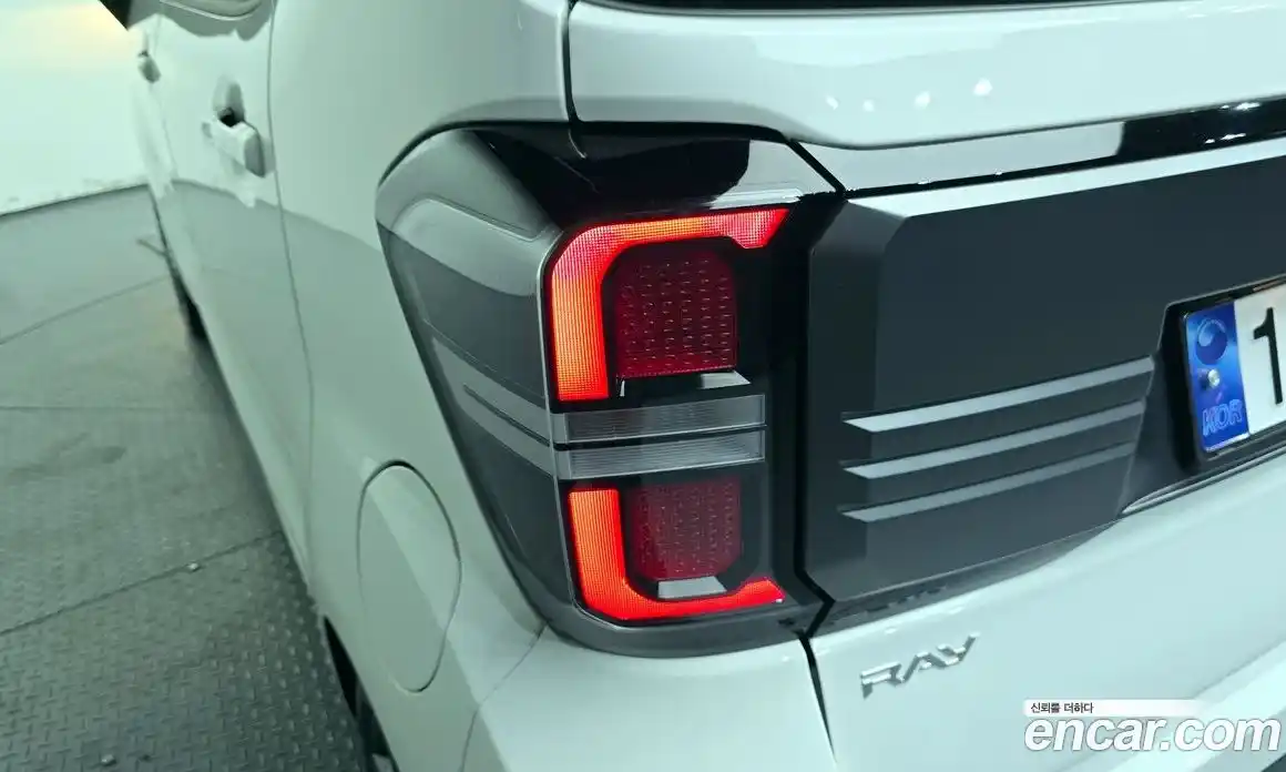 Kia Ray 2024 1.0 автомат (гидро), фото 9