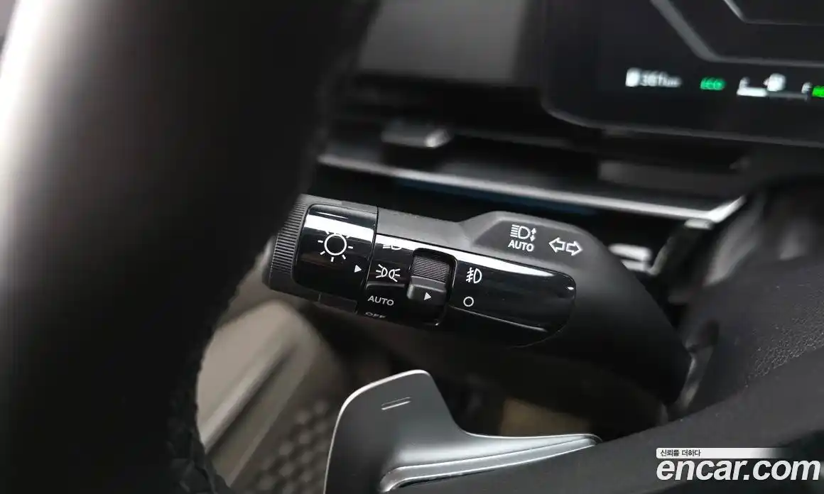 Kia Carnival 2024 1.6 автомат (гидро), фото 30