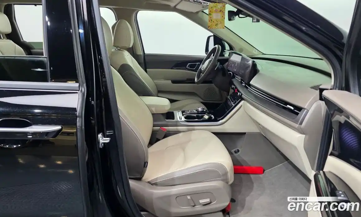 Kia Carnival 2023 2.2 автомат (гидро), фото 12