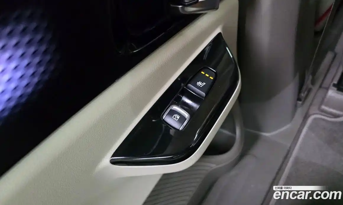 Kia Carnival 2023 2.2 автомат (гидро), фото 19
