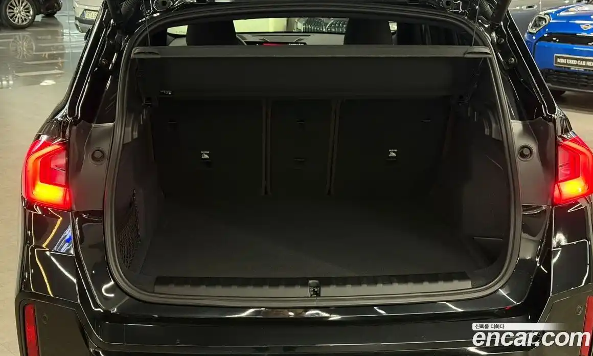BMW X1 2024 2.0 автомат (гидро), фото 18