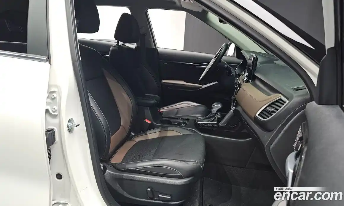 Kia Seltos 2022 1.6 автомат (гидро), фото 13