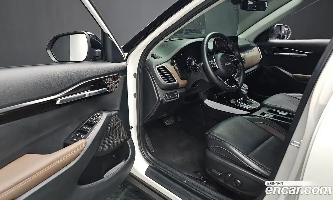 Kia Seltos 2022 1.6 автомат (гидро), фото 17