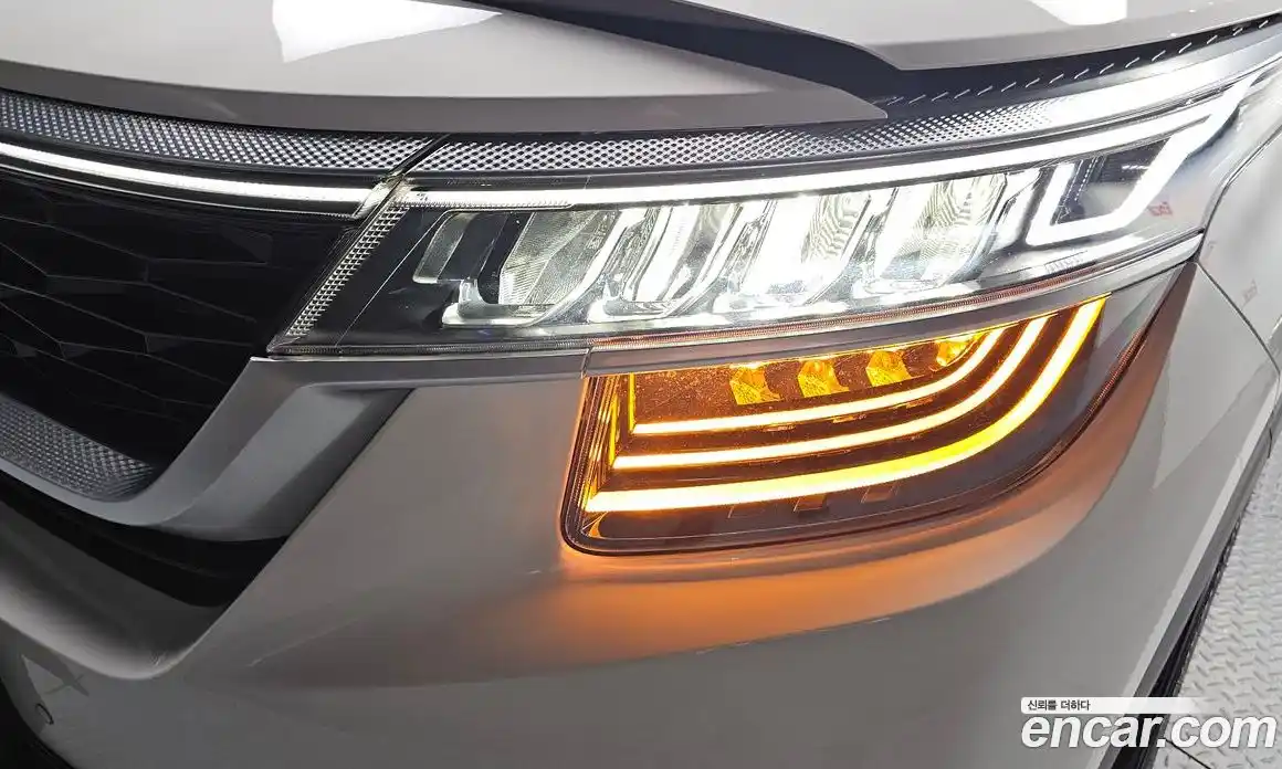 Kia Seltos 2022 1.6 автомат (гидро), фото 8
