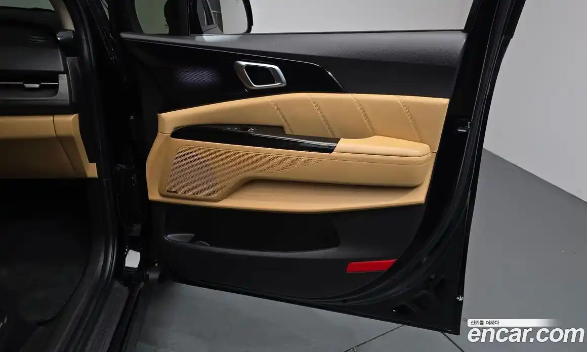 Kia Carnival 2022 2.2 автомат (гидро), фото 14